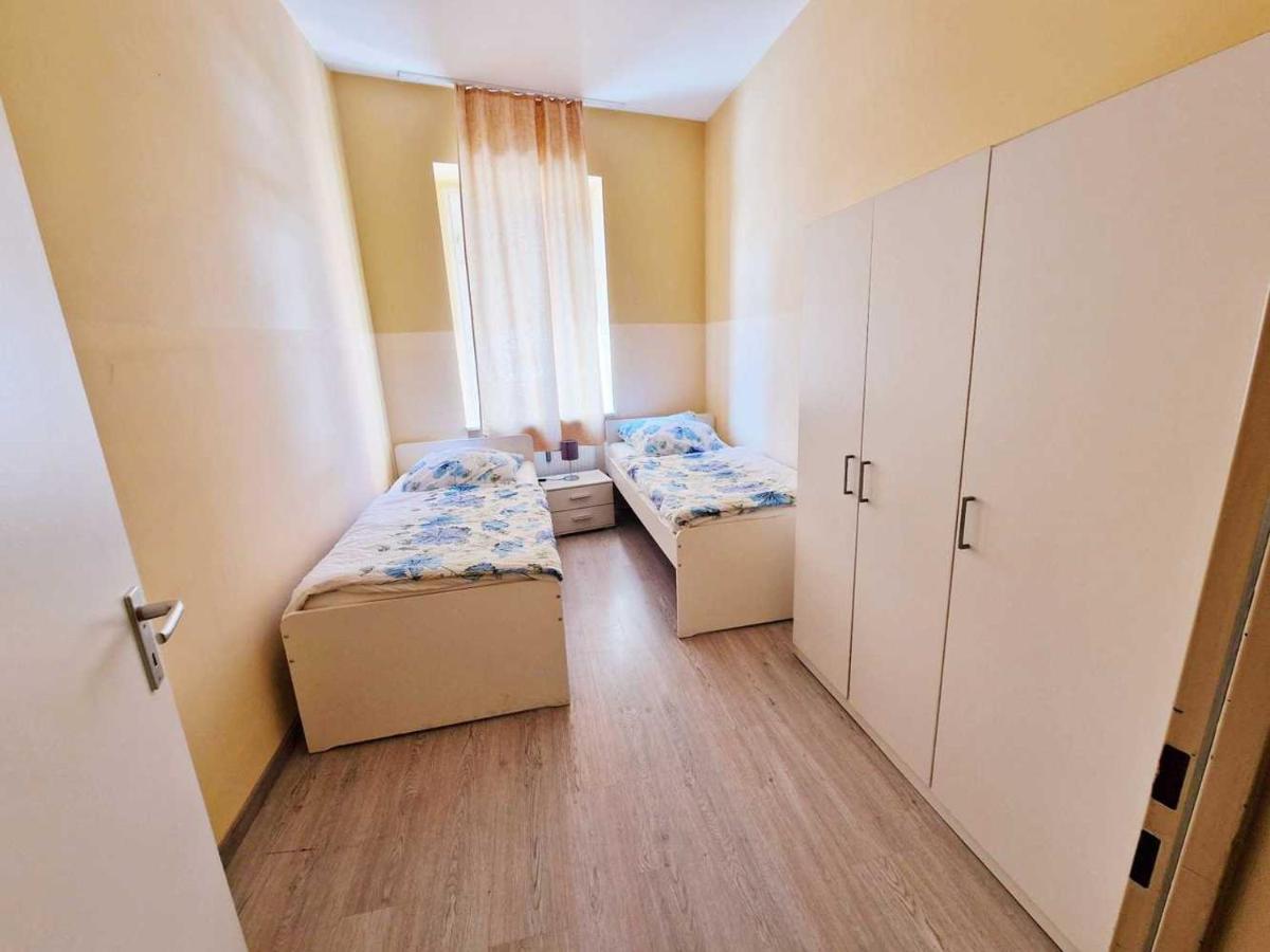 Cozy Apartments In Muelheim Colonia Esterno foto