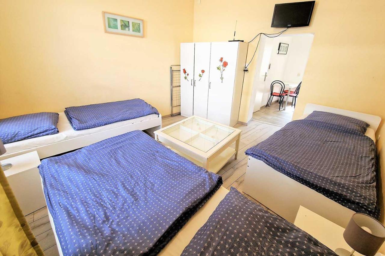 Cozy Apartments In Muelheim Colonia Esterno foto